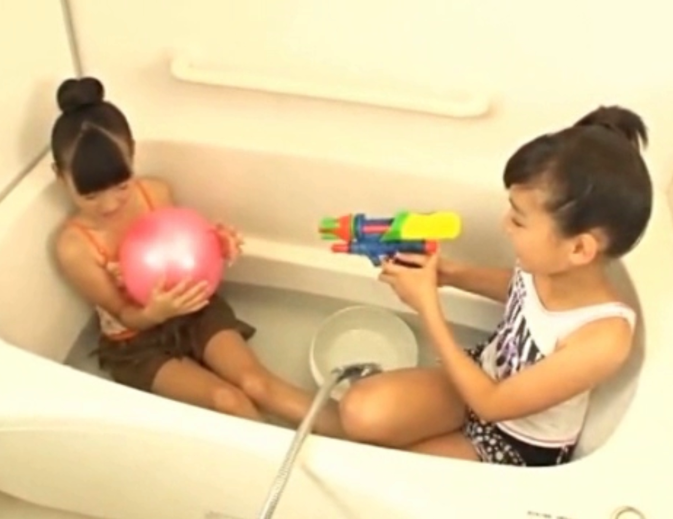 【Jrアイドル】ちるちる Vol.60 ひなちゃん＆みきちゃん 後編【ひな、他】