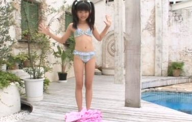 【Jrアイドル】三浦璃那 おにいちゃんと一緒【三浦璃那】
