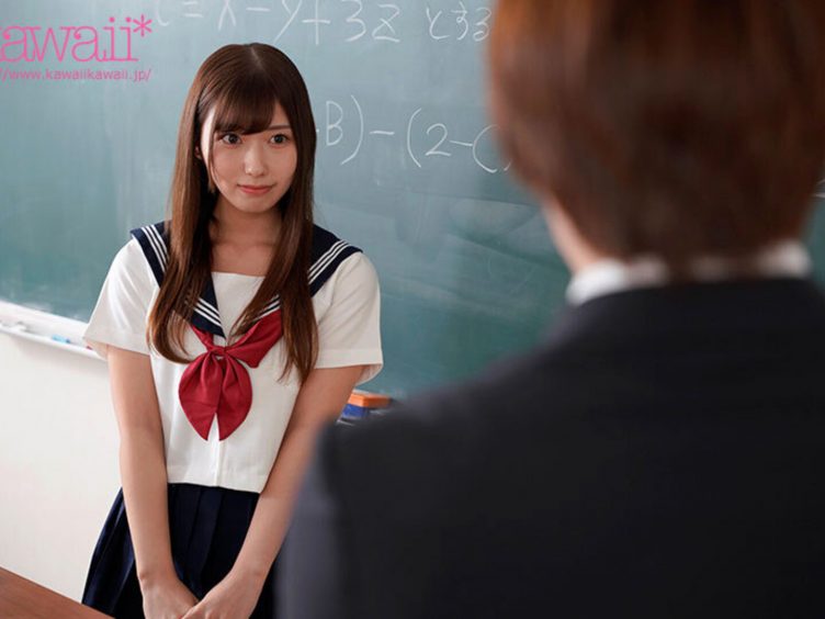 【エロ動画】誰も手を出しづらい…。あの学級一可愛い高嶺の女子学生が記憶失い理性ゼロに！？公共、学校どこでも尻アナル丸出しで四つん這い歩き…身勝手お漏らしモラル崩壊少女！ 逢沢みゆ【逢沢みゆ】